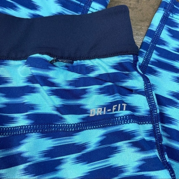 Nike Running Crop Leggings Small - Picture 6 of 11